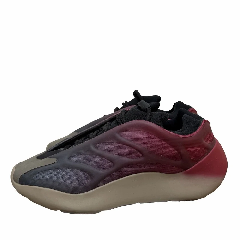 Adidas Yeezy 700‎ V3 'Fade Carbon' Lace Up Athletic Sneakers Men's Size 9 GW1814